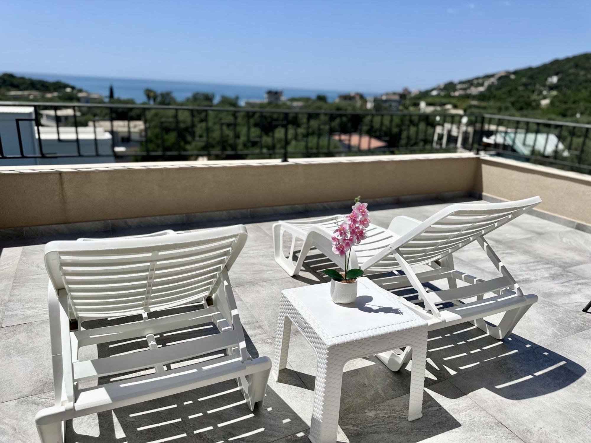 Akhdar Apartments Utjeha-Bušat Eksteriør billede
